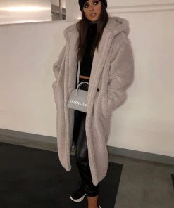 Sorelleuk Luxury Oversized Hooded Teddy Coat - Ice Grey