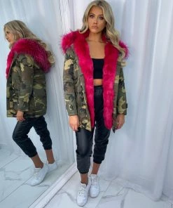 Sorelle New Arrivals LUXURY FAUX FUR COAT - Pink (SALE)