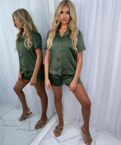 Sorelleuk Roxanna Short Sleeve Silk Pyjamas - Khaki