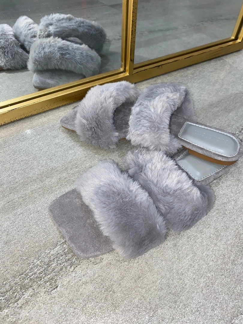 Sorelleuk New Arrivals Issy Fluffy Double Strap Slippers - Grey(SALE) 1 Sorelleuk New Arrivals Issy Fluffy Double Strap Slippers - Grey(SALE)