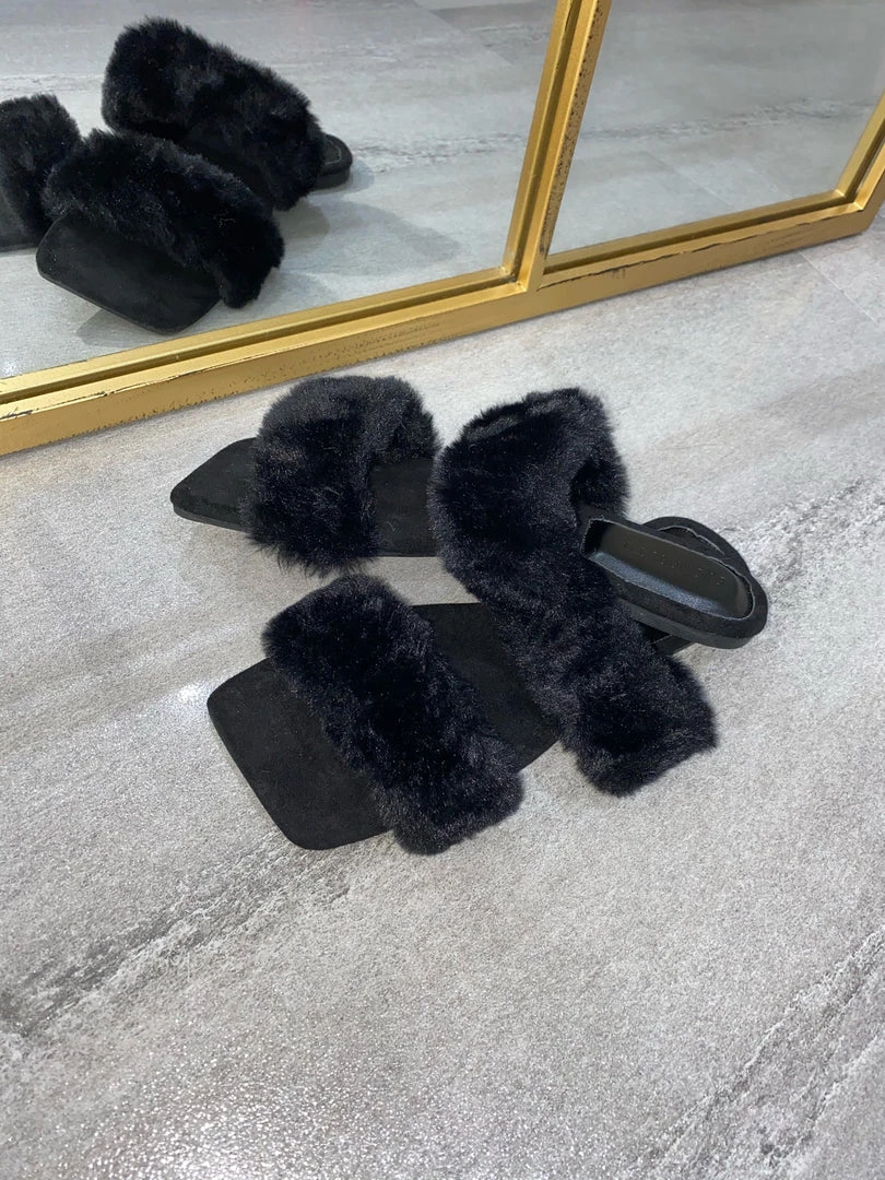 Sorelleuk Issy Fluffy Double Strap Slippers - Black(SALE) 1 Sorelleuk Issy Fluffy Double Strap Slippers - Black(SALE)