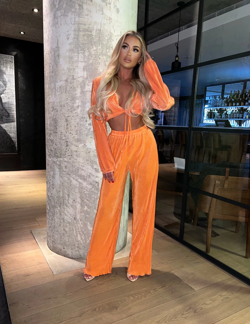 Sorelleuk New Arrivals Krissy Pleated Trousers - Orange 1 Sorelleuk New Arrivals Krissy Pleated Trousers - Orange