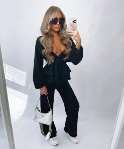 Sorelleuk New Arrivals Rachie Two Piece - Black