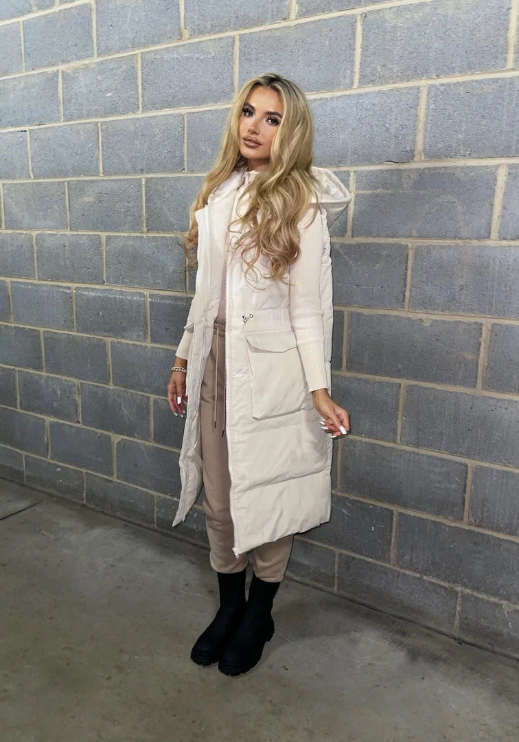 Sorelleuk New Arrivals Mona Hooded Gilet - Cream 3 Sorelleuk New Arrivals Mona Hooded Gilet - Cream