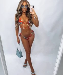 Sorelleuk Beau Tie Bikini - Red Clothing