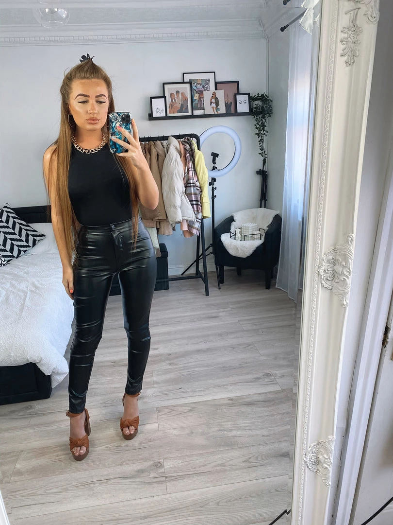 Sorelleuk New Arrivals Lennie Faux Leather Trousers - Black 3 Sorelleuk New Arrivals Lennie Faux Leather Trousers - Black